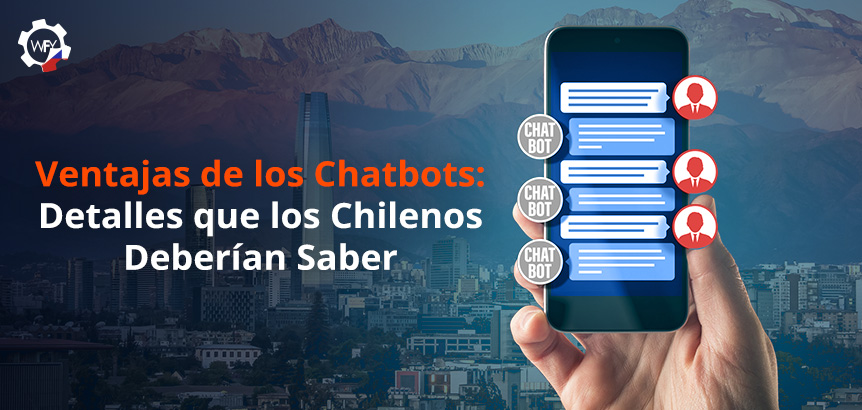 Persona Sosteniendo Telfono con Ventana de Chatbot Abierta